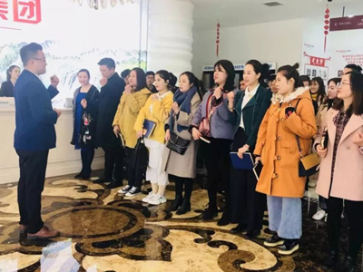 熱烈歡迎丨昌禾商學(xué)院，柔然彩虹隊(duì)光臨寧夏昌禾裝飾參觀學(xué)習(xí)！