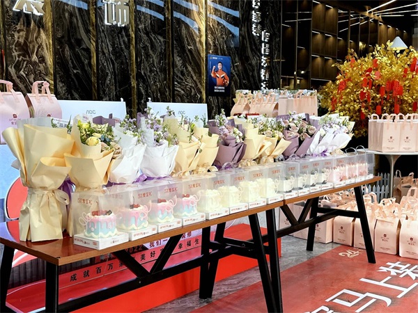 昌禾裝飾·女神節(jié)特輯｜以花為禮，以甜為伴，致敬每一位發(fā)光的你